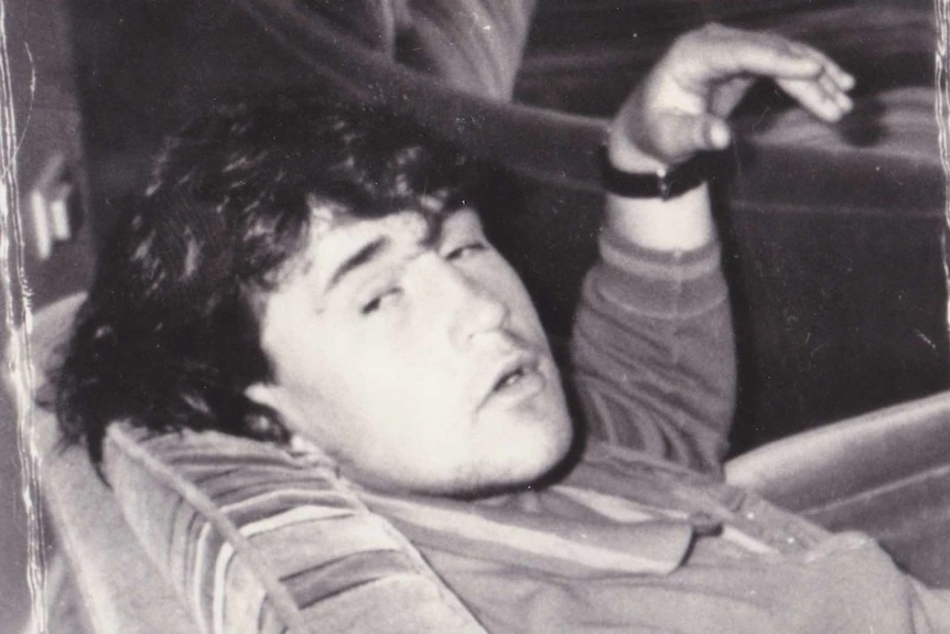  یک لیسانس بیکار